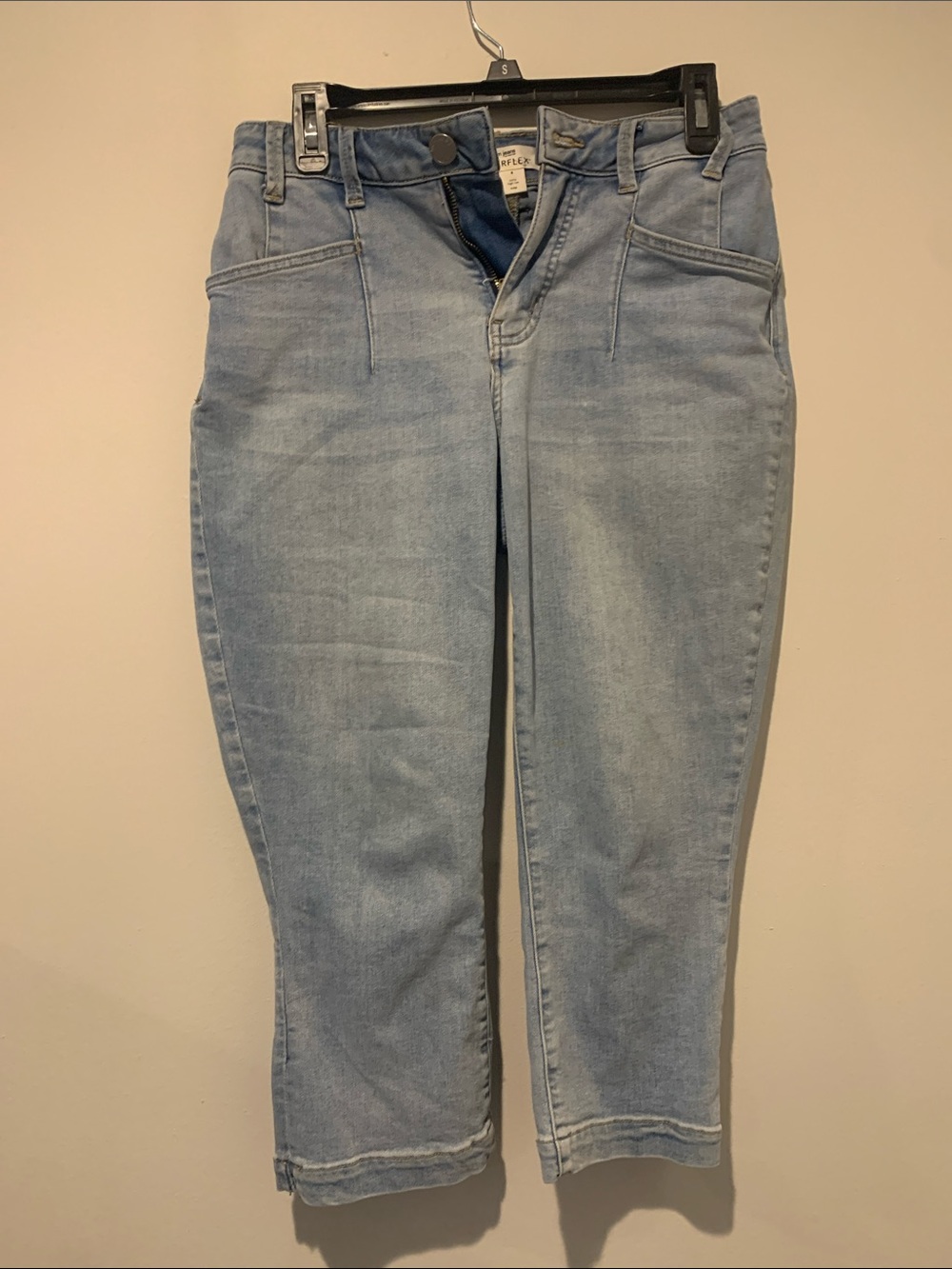 Maurices Light Blue Cropped Ankle Jeans - Soft Wash